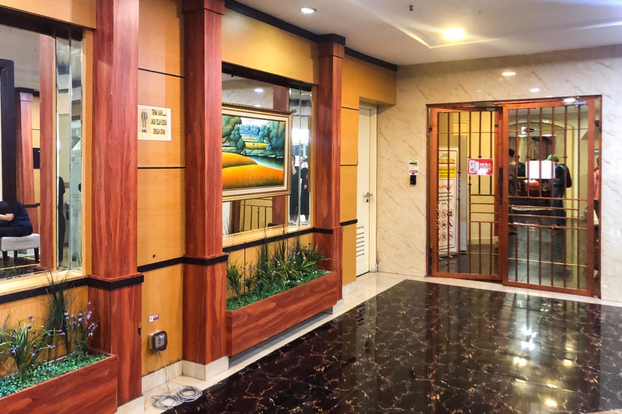 Pangsapuri Redliving Mediterania Gajah Mada - S'room Tower A *